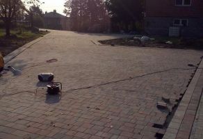 kostka-brukowa-brukarstwo-romax (1).jpg